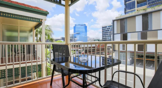 Семейная студия Toowong Central Motel Apartments