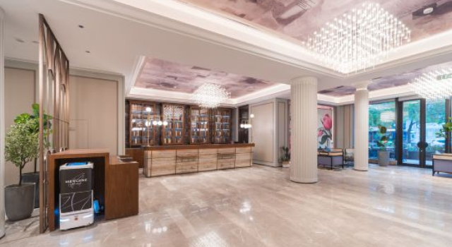 Mercure Qingdao May Fourth Square, Rezerwuj Hotel Hotele 4-gwiazdkowe w Shandong, 4*