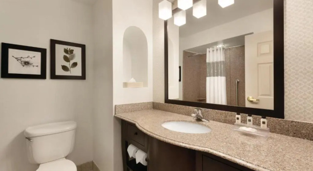 Двухместный полулюкс Country Inn & Suites by Radisson, St Petersburg - Clearwater, FL