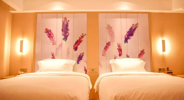 Lavande Hotel Chengdu East Railway Station, Prenota Hotel Chengdu Sichuan