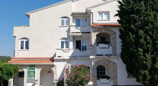 Riviera Rooms and Apartments, Prenota Appartamento Hotel a Isole Quarnerine con parcheggio, Parcheggio