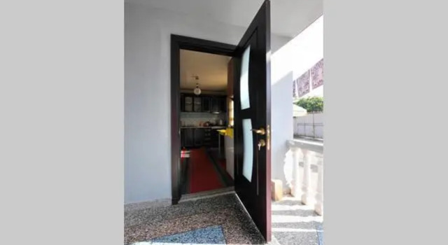 Batumi Guest House, Book Guesthouse Batumi 