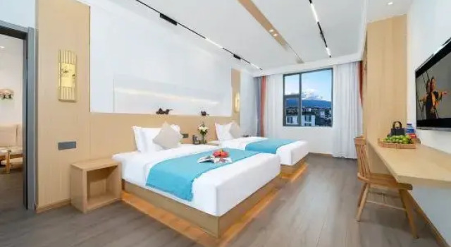 Люкс Dali Yunhaijian Homestay
