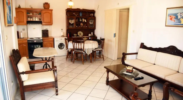 Andros 2 berdrooms 4 persons cycladic house.