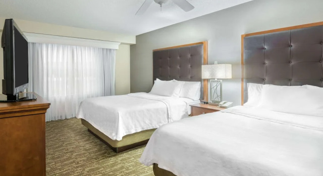 Четырёхместный номер Standard с 2 комнатами Homewood Suites by Hilton Holyoke-Springfield/North