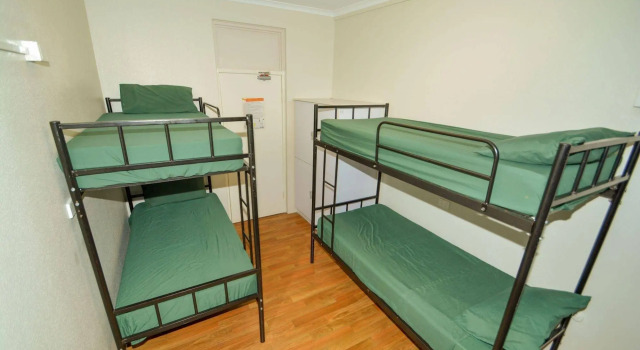 Chillis Backpackers, Забронировать Хостел Хостелы Дарвин, рядом с Energy Resources of Australia, Хостел