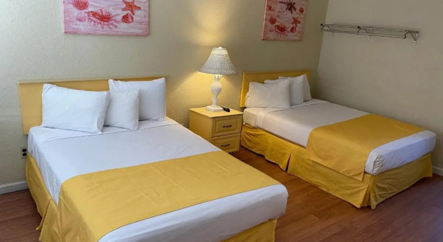 Четырёхместный номер Standard American Safari Motel Wildwood Crest Beach