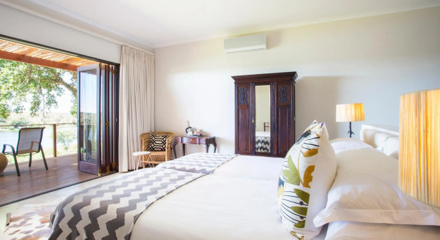 Номер Standard с балконом Buhala Lodge