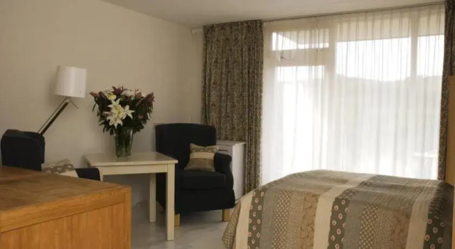 Huize de Duinen, Забронировать Отель Отели Норда 3 звезды, 3*