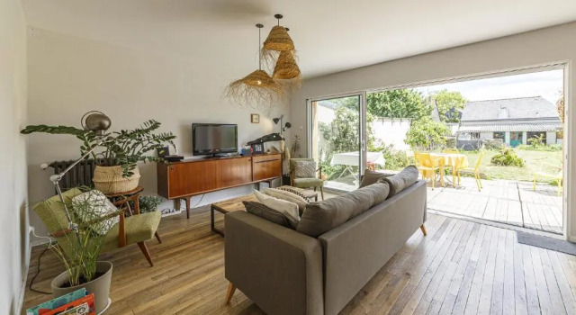 Коттедж Maison avec beau jardin au c ur d'Angers