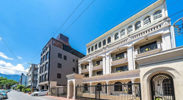 歐堤斯旅店 Otis Inn-花蓮民宿2531-2541-2555-2556號, Забронировать Отель «постель и завтрак» Хуалянь Уезд Хуалянь, рядом с Парк Наньбинь