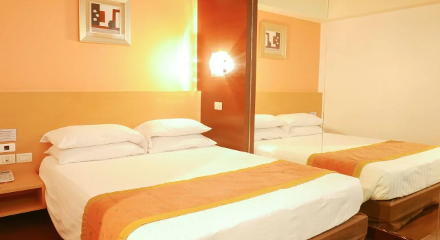 Ever Rich Hotel
