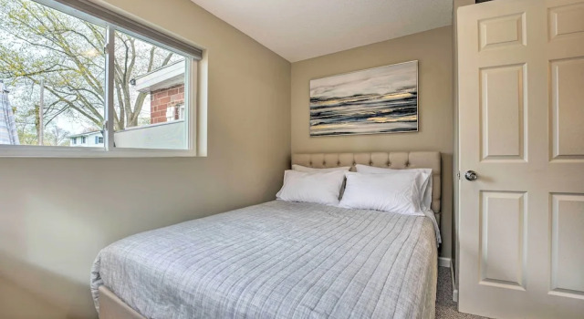 Waterfront Syracuse Home w/ Patio & Fire Pit!, Reserva ahora Casa o chalet Syracuse Indiana