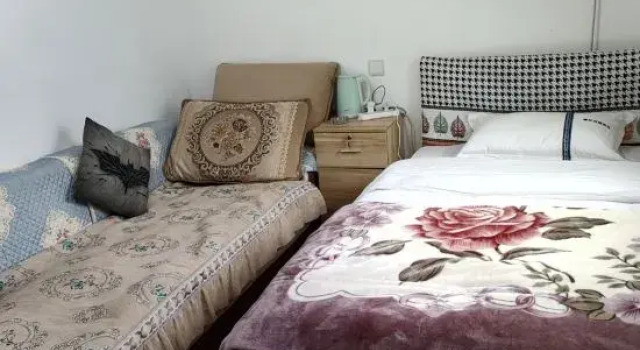 Студия Kangding Guxin Homestay