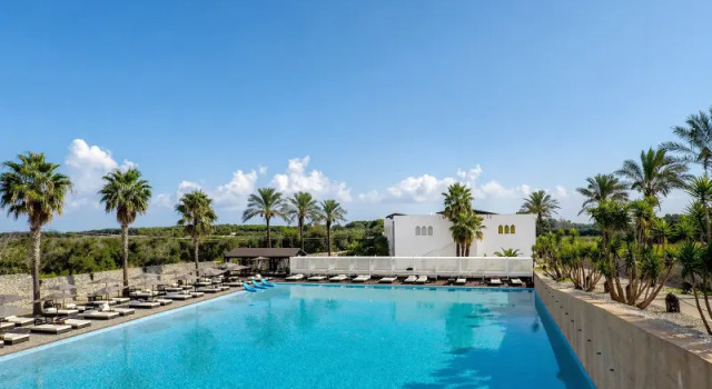 Hotiday Otranto Baia Resort, Book Resort Resort Hotels in Otranto, Resort