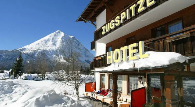 Design Apartments & Zimmer - Zugspitze, Prenota Hotel Leutasch Seefeld Surroundings