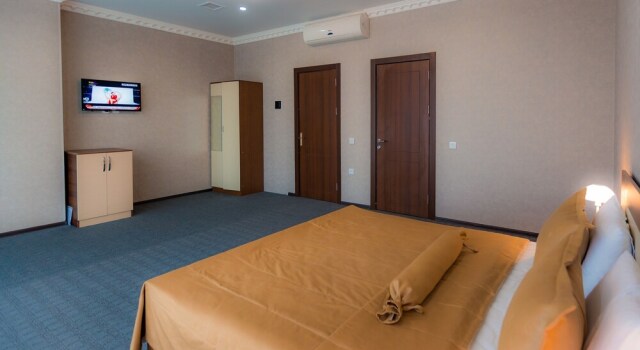 Swiss Hotel & Restaurant