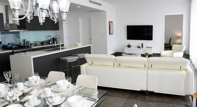 Apto. 46F Vista a la Ciudad, Buchen Sie Hotel Hotels in Panamanian District mit Pool, Schwimmbad