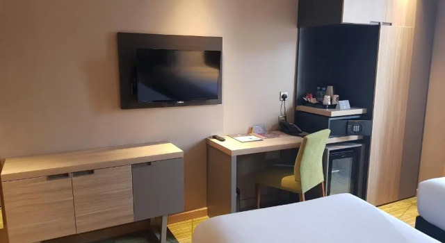 Трёхместный номер Standard ibis Styles Makkah