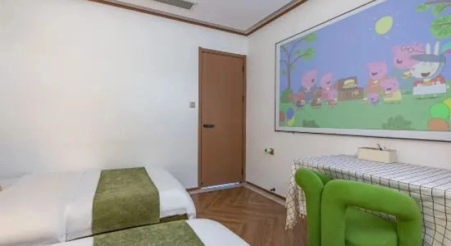 Кровать в общем номере Yi Mei Yun Xi First Line Beach · Luxury Accommodation (Xunliao Bay Sea World Store, Huidong)