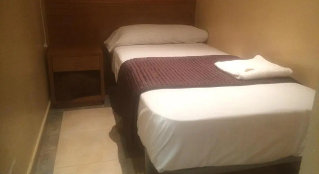 Одноместный номер Hostal Mont Thabor