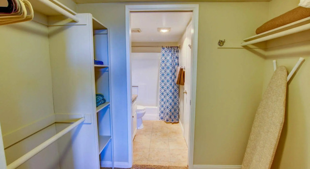Sunshine Suites at Hillcrest