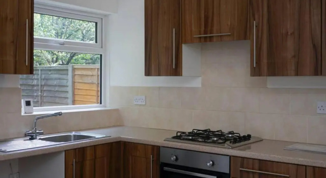 Коттедж Hullidays - University Side Lg 4 bed House
