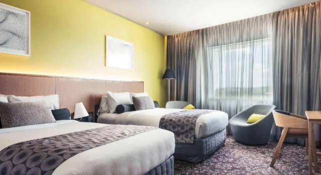 Четырёхместный номер Standard Mercure Sydney Liverpool