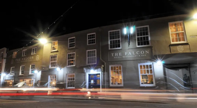 The Falcon Hotel, Reserva ahora Hotel Hoteles en Shropshire con aparcamiento, Aparcamiento