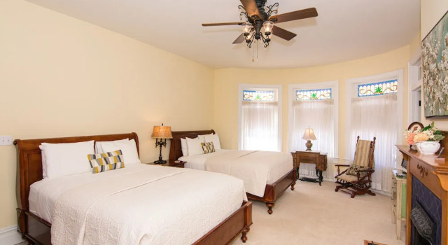 The Levi Deal Mansion Bed & Breakfast, Buchen Sie Bed & Breakfast Meyersdale 