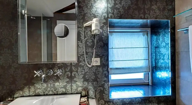 Двухместный номер Deluxe с балконом и с красивым видом из окна Hotel Palacio Muñatones