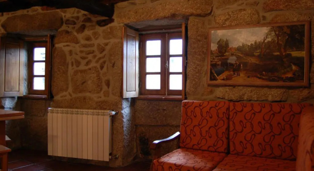 Casa do Charco Peneda Gerês, Забронировать Отель Parque Nacional da Peneda-Geres Брага