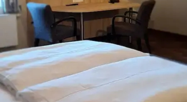 Hotel Pflug, Reserva ahora Hotel Hoteles en Baden-Wurtemberg con aparcamiento, Aparcamiento