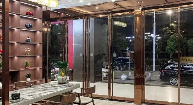 Homeinn Ripple Cloud Hotel (Wuhan Dongxihu Five Rings Sports Center), Varaa Hotelli Dongxihu Hubei