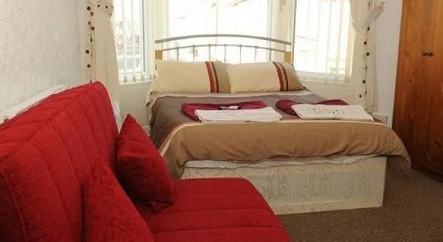 Avonlea Hotel, Забронировать Отель Отели Блэкпул с парковкой, рядом с Конференц-центр Winter Gardens, Парковка