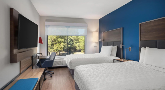 Четырёхместный номер Standard Tru By Hilton Flagstaff