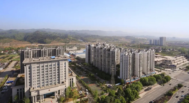 Summer Apartment Yongding Road