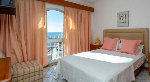 Typical T2 in Albufeira w/ Balcony by LovelyStay, Забронировать Апартаменты/квартира Албуфейра Барловенто, рядом с Municipal Museum of Archaeology