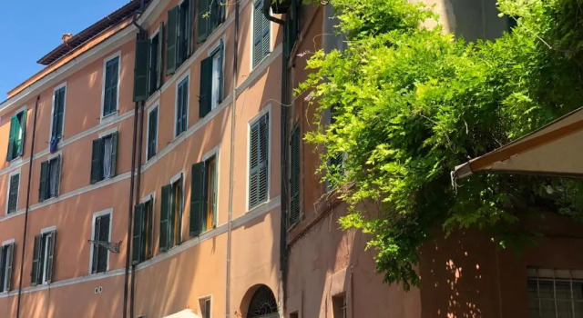 Paglia House of 17Century in Trastevere