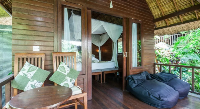 The Nicho's Bungalow & Restaurant, Reservar Hotel Hotéis em Bali com piscina, Piscina