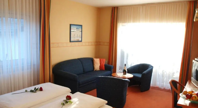 Апартаменты Altes Doktorhaus - Hotel Garni