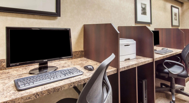 Ramada by Wyndham Camrose