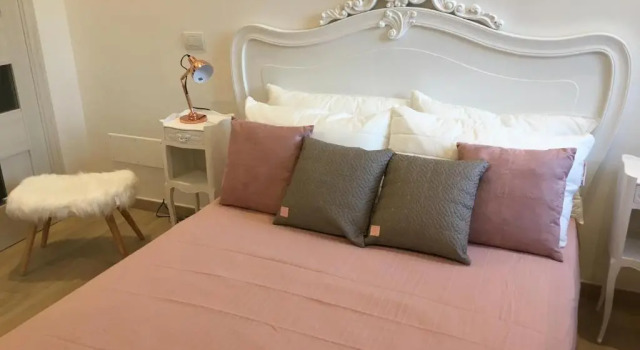 La Maison Extravagante, Забронировать Отель Саронно Ломбардия