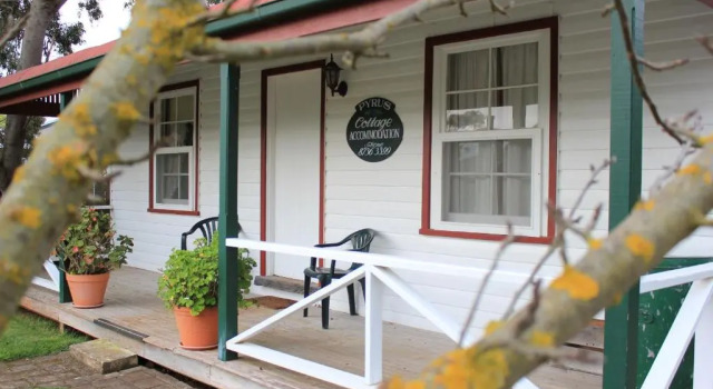 Coonawarra's Pyrus Cottage, Κράτηση Διακοσστικό σπίτι Coonawarra Νότια Αυστραλία, κοντά στο Μπραντς Λάιρα