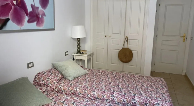 Stunning Apartment in Porís de Abona With Swimming Pool, Prenota Appartamento Hotel a Tenerife con piscina, Piscina
