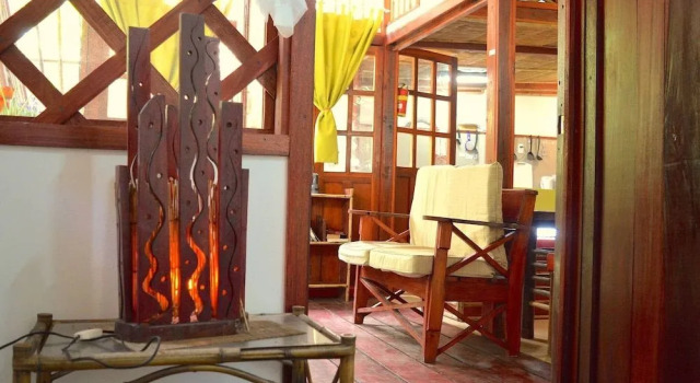 Villa 6 - Luxury 2 Bed Villa - Private Garden, Boek Villa Vakantiehuizen in Limon, Cottage