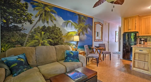 Kailua Studio w/ Pool Access & Garden Views!