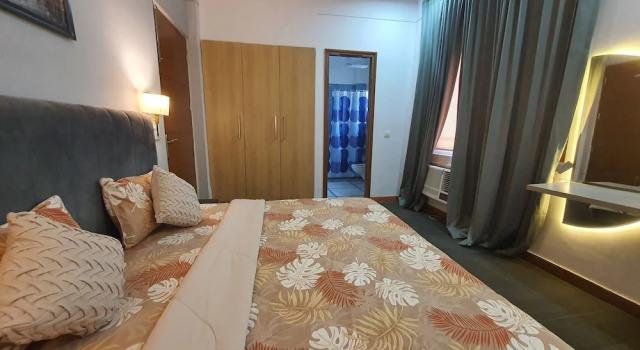 Mallenzo suites, Varaa Matkakoti Hotellit Haryana pysäköinnillä, Pysäköinti