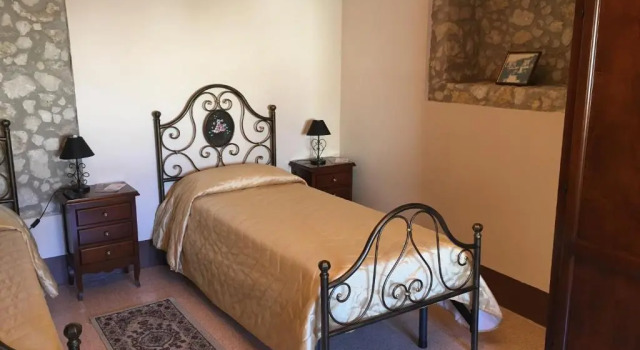 Четырёхместный номер Standard с видом на сад B&B Palazzo Mantegna