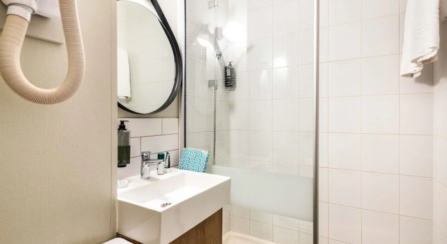 Номер Standard ibis Besançon Marchaux